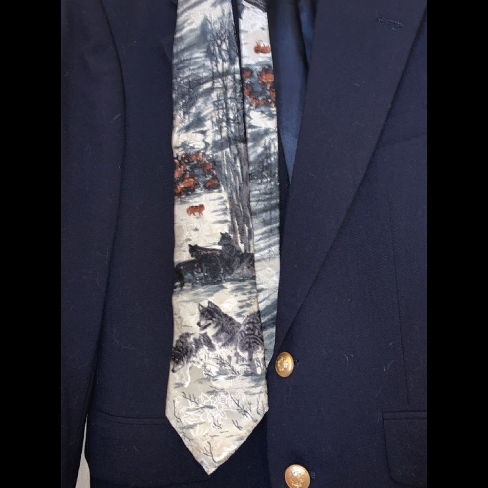 NEW WEMBLEY ENDANGERED SPECIES SILK 4” wide Wolves